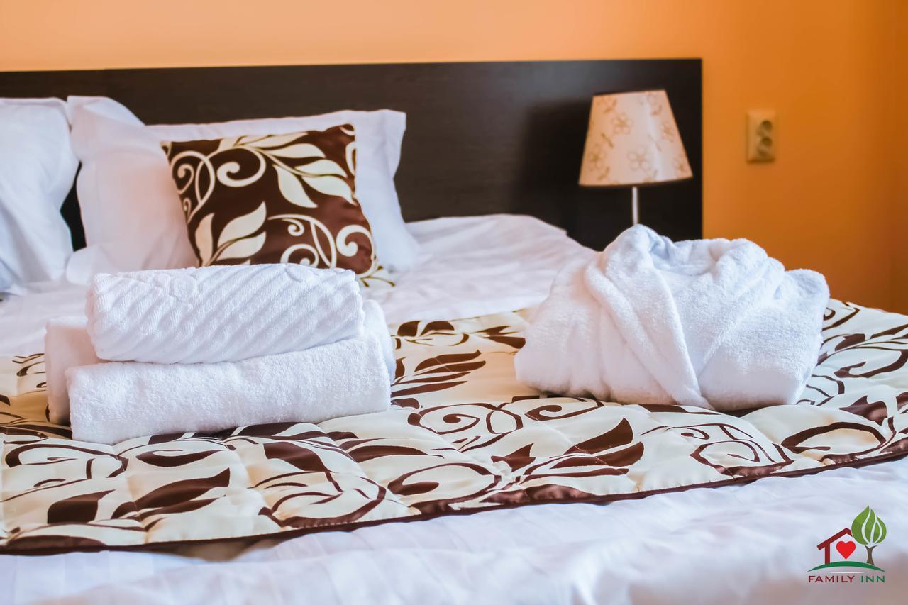 Family Inn Koshi Екстер'єр фото